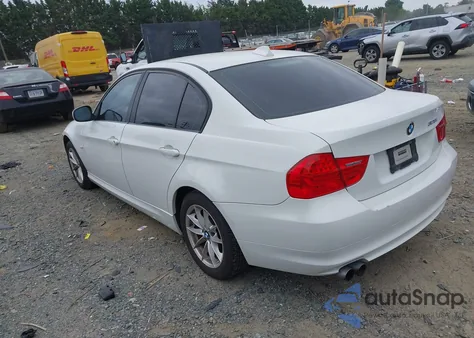 2010 BMW 328I z USA, uszkodzony, nr VIN WBAPH7G57ANM48447